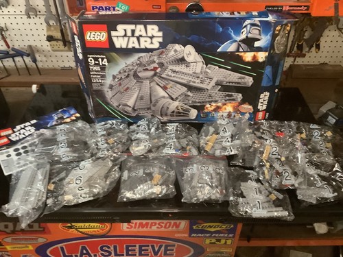 Lego star wars - star, millennium