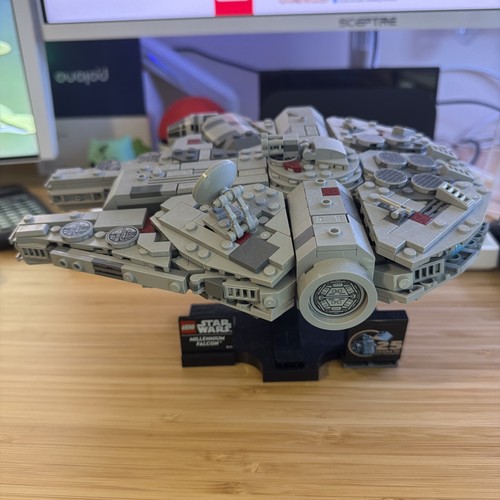 Lego star wars - star, millennium