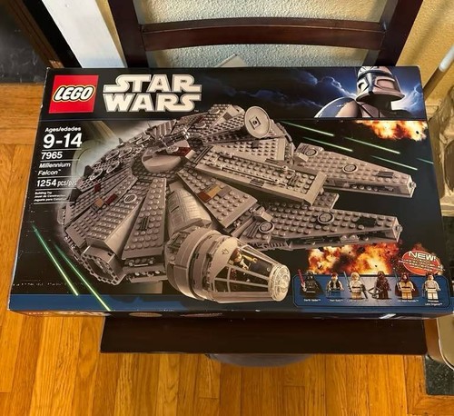 Lego star wars - star, millennium