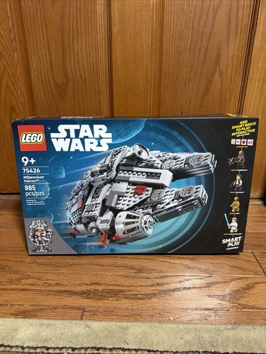 New lego milennium falcon - new,